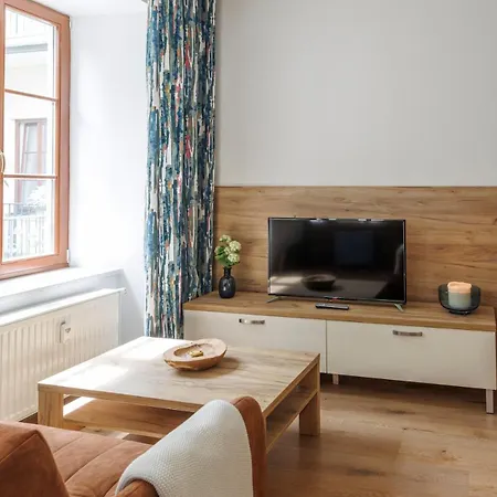 Nest Vibe Slovakova