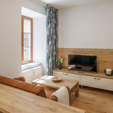 Nest Vibe Slovakova
